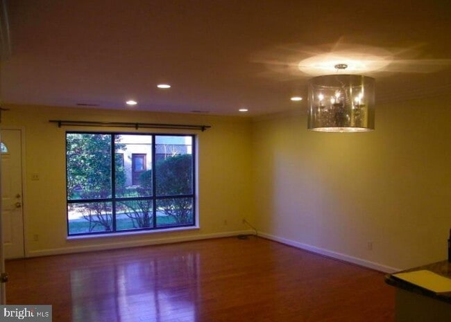 Building Photo - 1650 Westwind Way