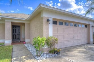 Building Photo - 30847 Bridgegate Dr