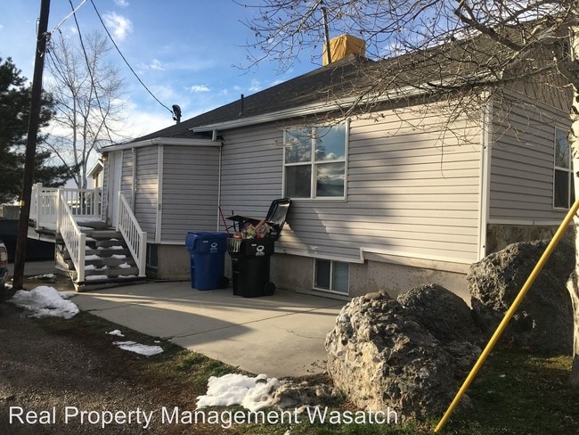 Building Photo - 4 br, 3 bath Apartment - 4280 South 2300 East
