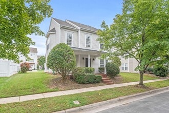 Building Photo - 11705 Kingsley View Dr