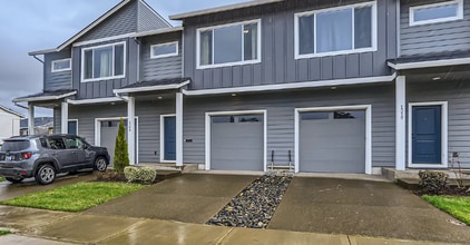 Building Photo - 1304 S Quartz Dr
