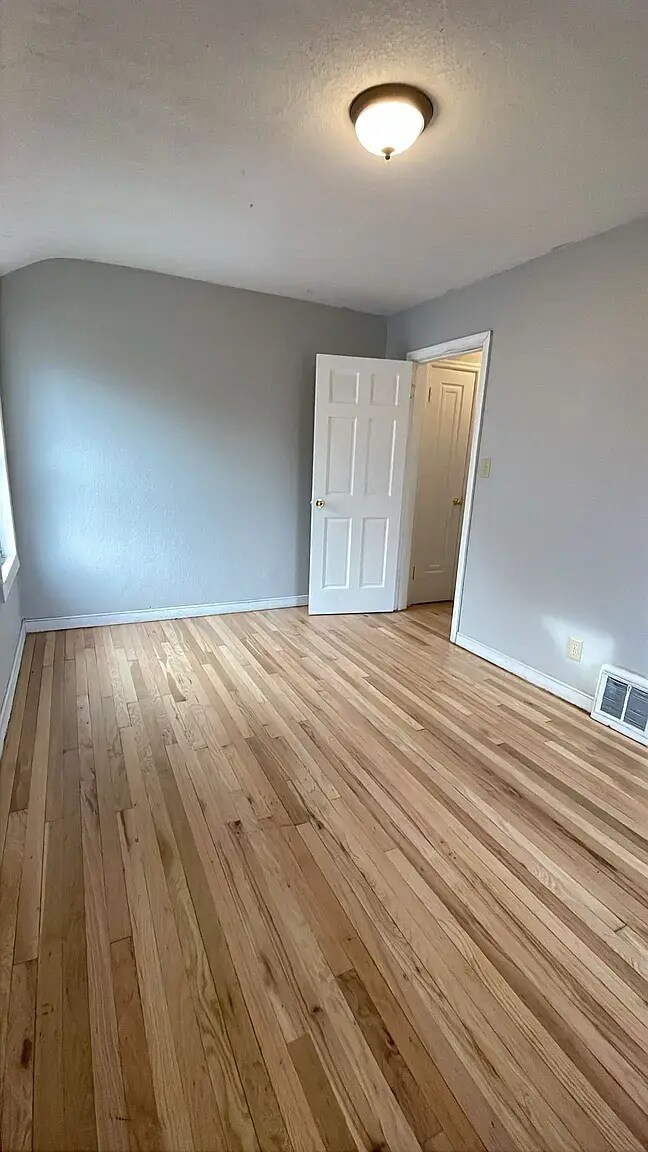 Foto del edificio - 4758 N 19th Pl