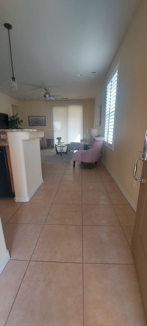 Foto del edificio - Fully Furnished 2 Bedroom 2 Bath with Den Provided In a 55 Plus Community
