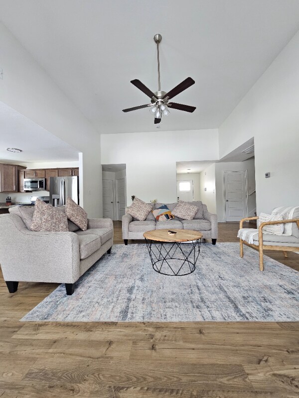 Building Photo - 2373 Bridgeport Wy