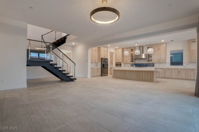 Building Photo - 230 Carmel Sky St