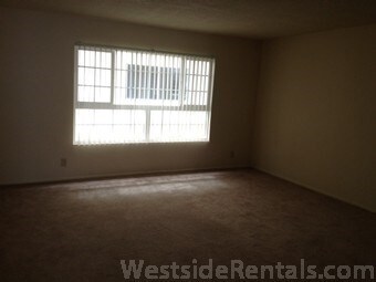 NA - 4022 W 129th St