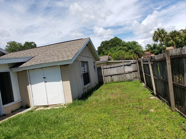 Photo - 10314 Chadbourne Dr House