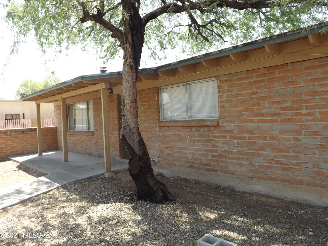 2320 E Winsett St, Tucson, AZ 85719 House Rental in Tucson, AZ