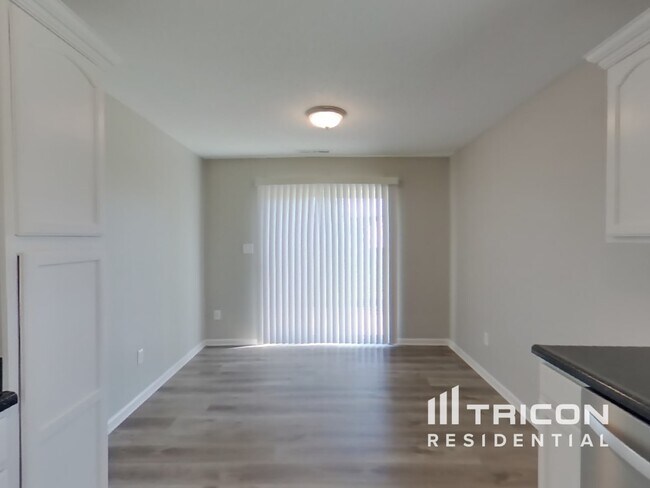 Foto del edificio - 3741 Gray Heather Ln