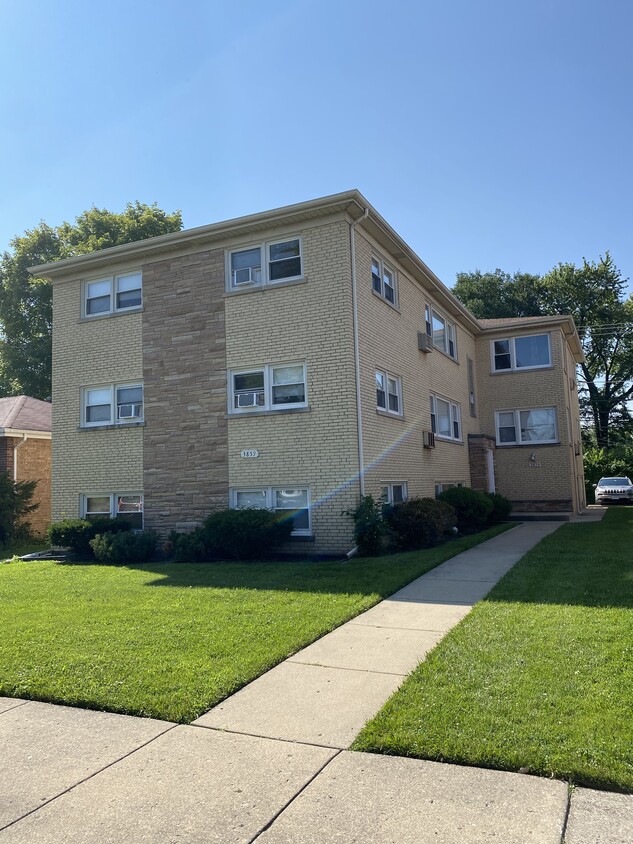 Foto principal - 3859 Howard St