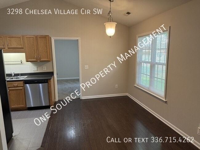 Foto del edificio - 3298 Chelsea Village Cir SW