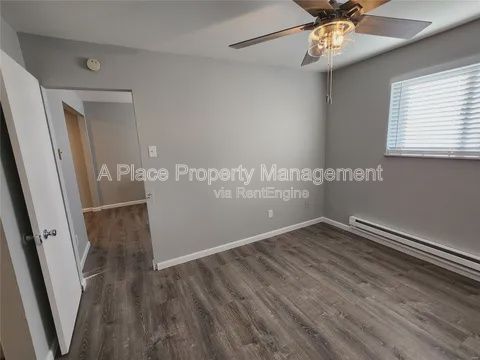 Foto del edificio - 2727 Hampton Ave