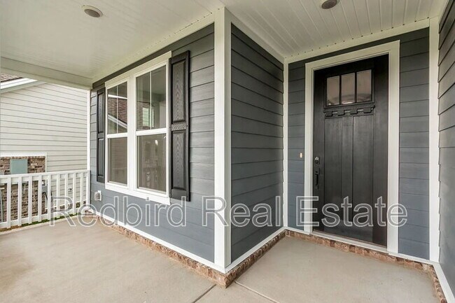 Foto del edificio - 911 Heatherfield Ln