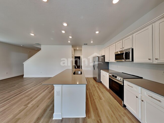 Building Photo - 37749 Dusty Saddle Ln