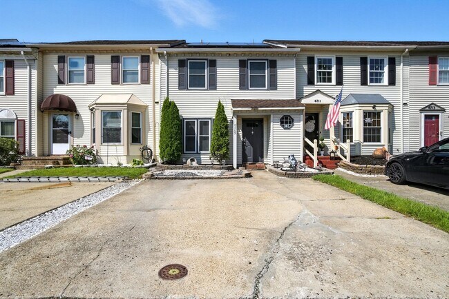Foto del edificio - 4709 Woods Edge Rd