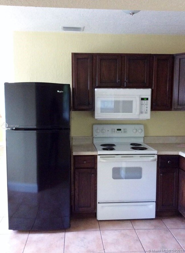 Foto del edificio - 4541 SW 36th St
