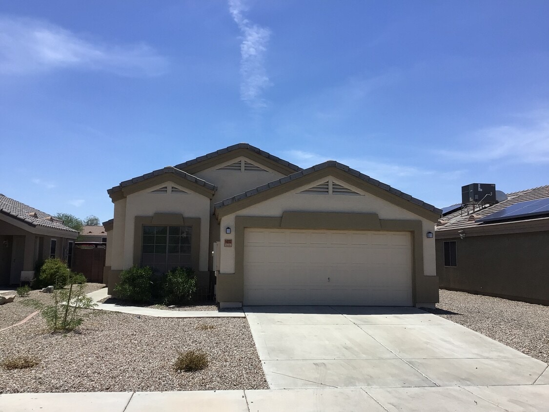 14722 N 126th Avenue House for Rent in El Mirage, AZ