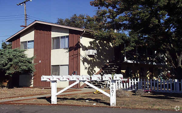 Building Photo - 4801 Orange Grove Ave