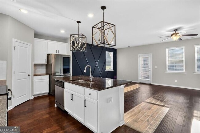 Foto del edificio - 1553 Spring Hollow Way