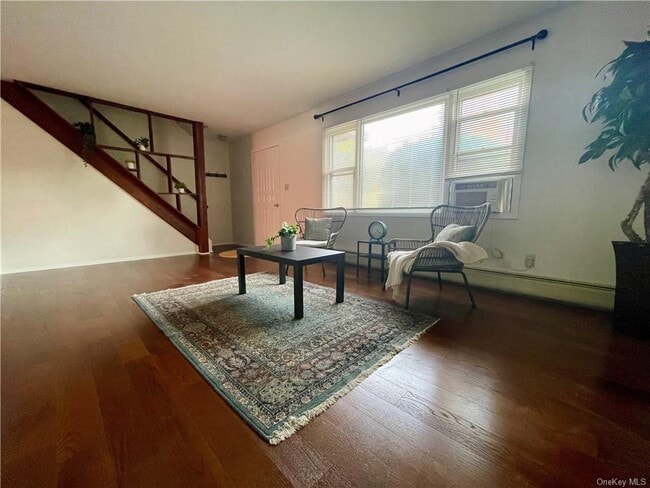 Building Photo - 144 3rd Ave