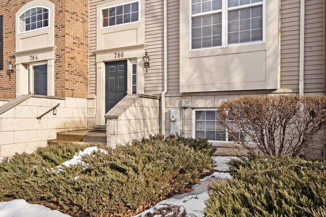 Building Photo - 786 Thornbury Ct