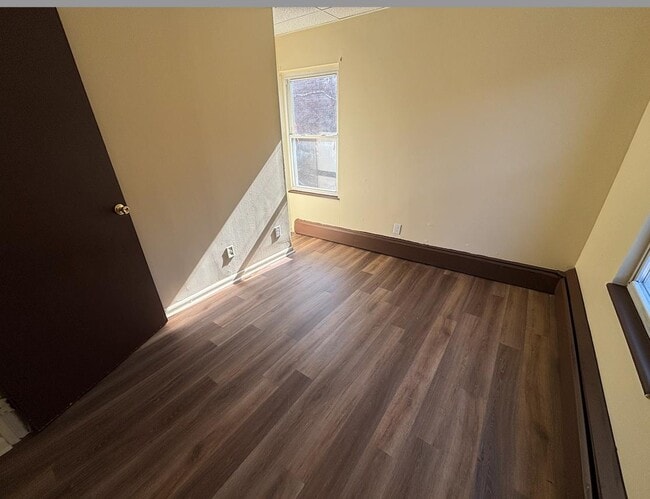 Foto del edificio - 409 Findlay St