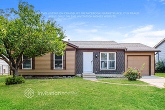 Building Photo - 1686 Cottonwood St