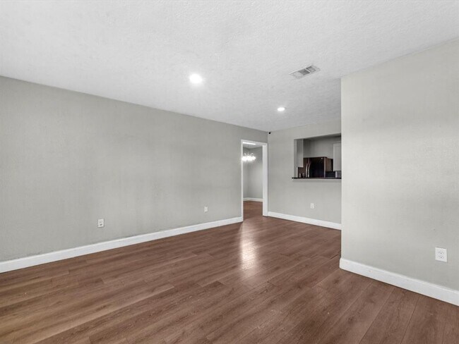 Foto del edificio - 904 Pleasant Dr
