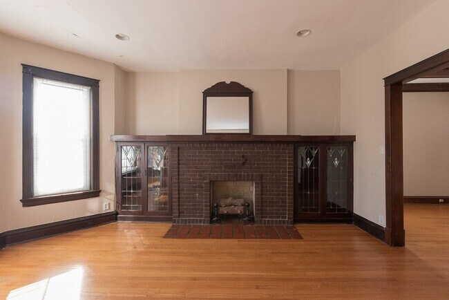Foto del edificio - 1440 W Addison St