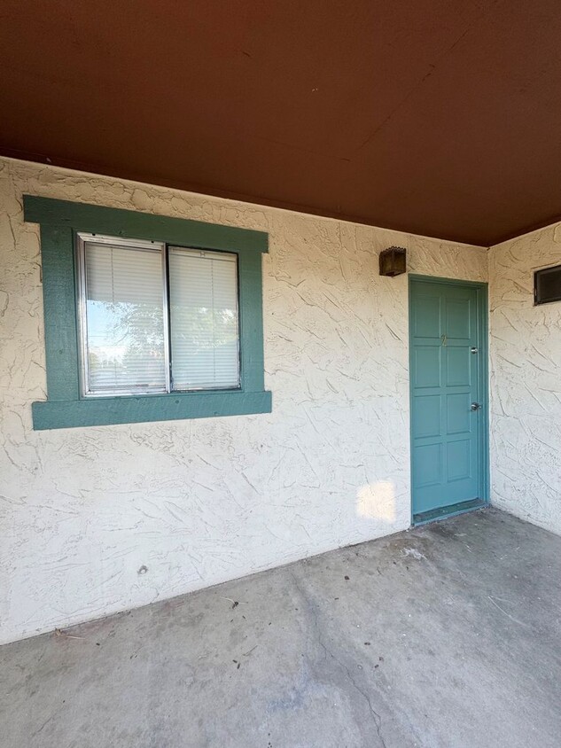 Primary Photo - mtview5580***