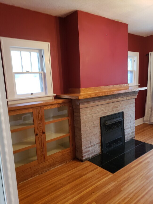 Foto del edificio - 233 N Poplar Ave