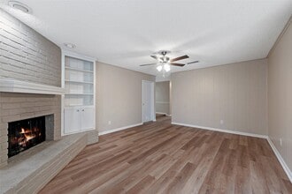 Building Photo - 15806 Spring Forest Dr