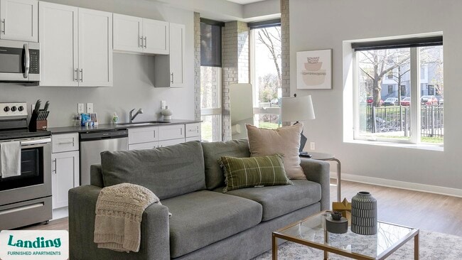 Building Photo - 5040 Linbar Dr