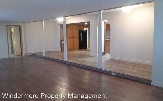 Foto del edificio - 3 br, 2 bath House - 536 NE C Street