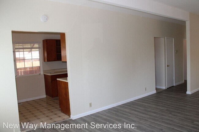 Building Photo - 3 br, 2 bath House - 208 Sandalwood Court