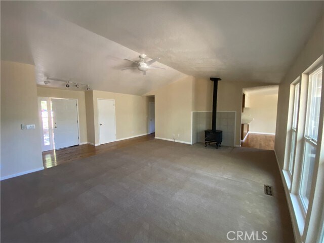 Building Photo - 18380 Pinnacle Ct