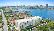 Foto principal - 250 Bradley Pl