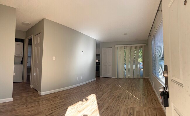 Foto del edificio - 8836 9th Ave SW