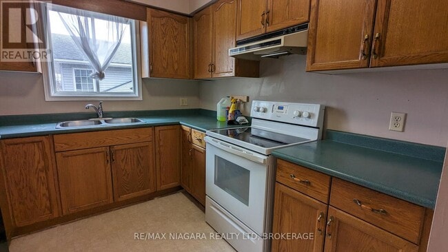 Photo du bâtiment - 1227 Tenth St