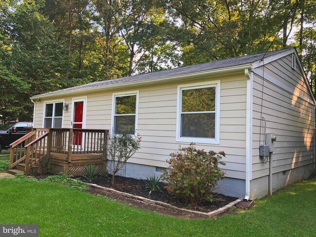 Building Photo - 10464 Greene Dr