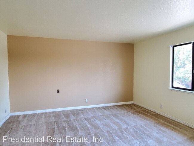 Building Photo - 3 br, 2.5 bath House - 12159 Atrium Dr