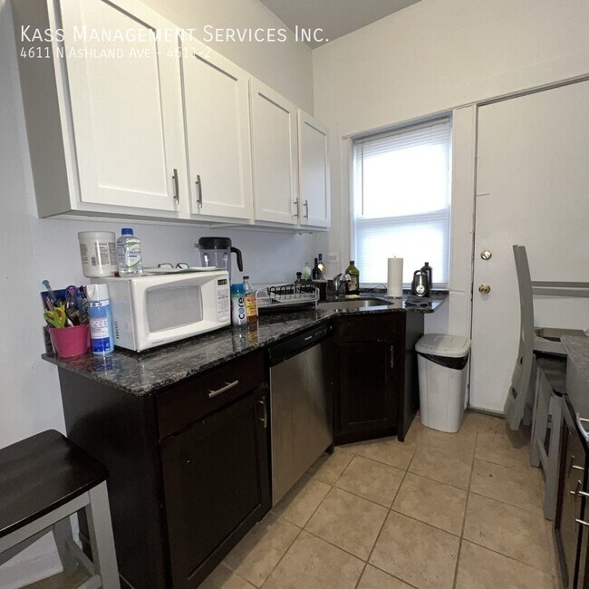 Foto del edificio - 4611 N Ashland Ave