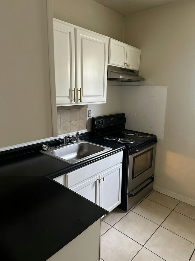 Building Photo - 7314 Ogontz Ave
