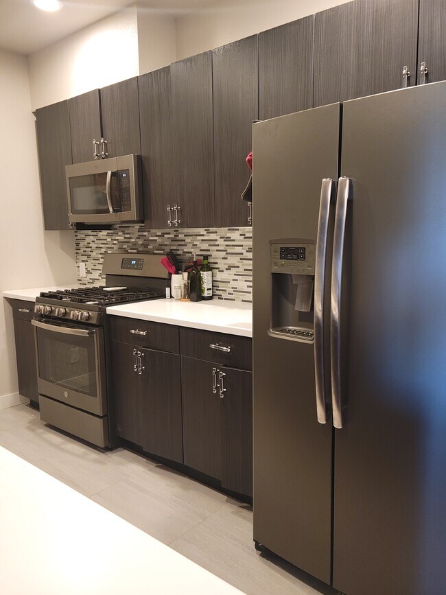 Kitchen - 1401 W 85th Ave