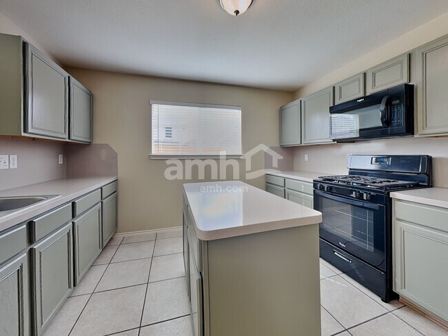 Foto del edificio - 20927 Banyan Crest Ln