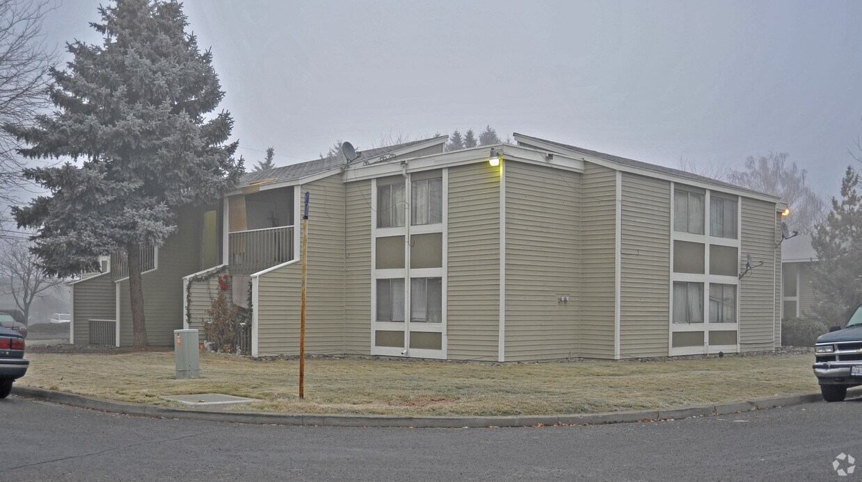 Primary Photo - 4500 W Nob Hill Blvd