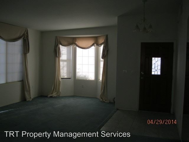 Building Photo - 3 br, 2 bath House - 9821 N. SUNSET CREEK PL