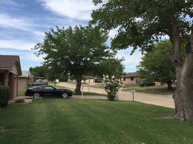 Foto del edificio - 410 NW 74th St