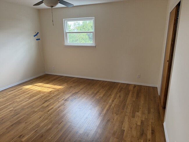 Building Photo - 83 Elissa Ln