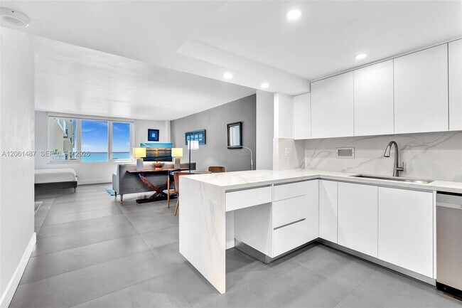 Foto del edificio - 2301 Collins Ave